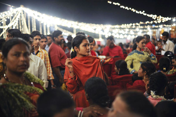 Mass marriage ceremony held in Karachi