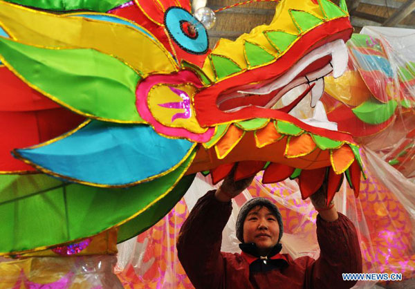 Lantern on sale to welcome Chinese Spring Festival