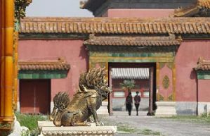Oldest wooden structure in southern China to be repaired
