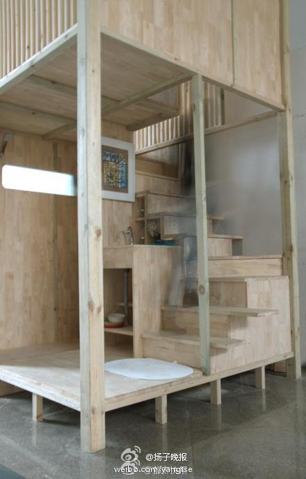 Design grad builds mini-home