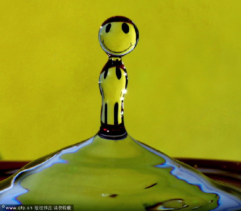 Israeli artist captures water droplet art