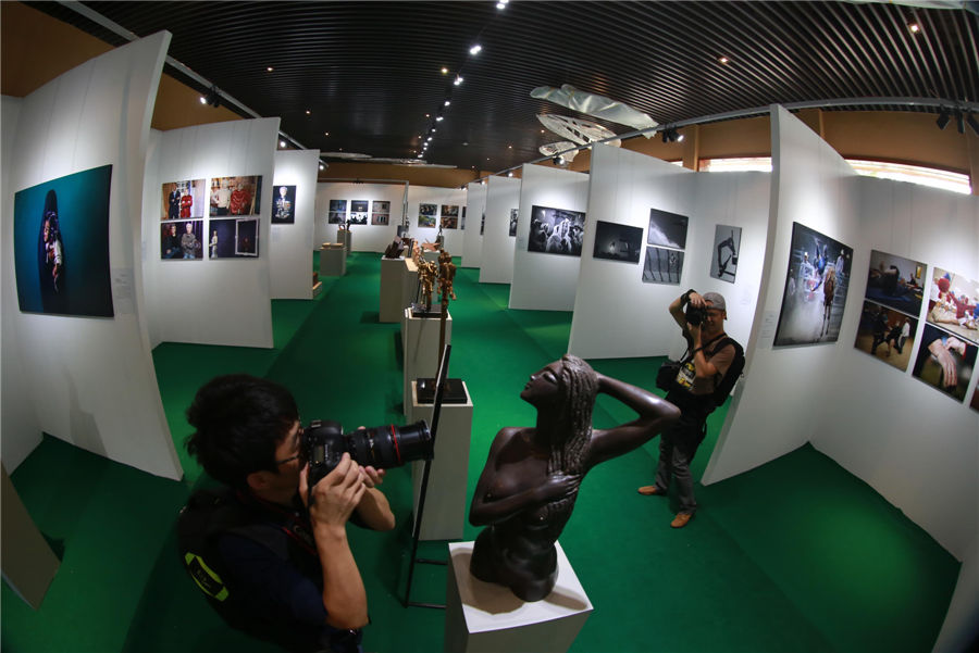 Winning photography works on display in Changsha