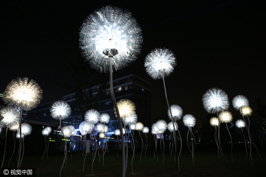 International light festival dazzles Shanghai
