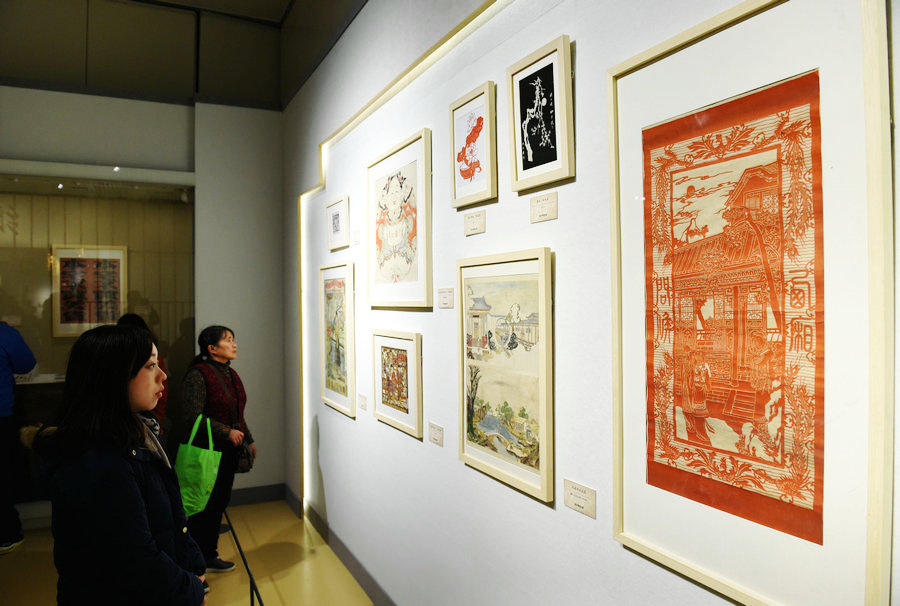 Traditional Chinese paper and its history displayed in Nanjing