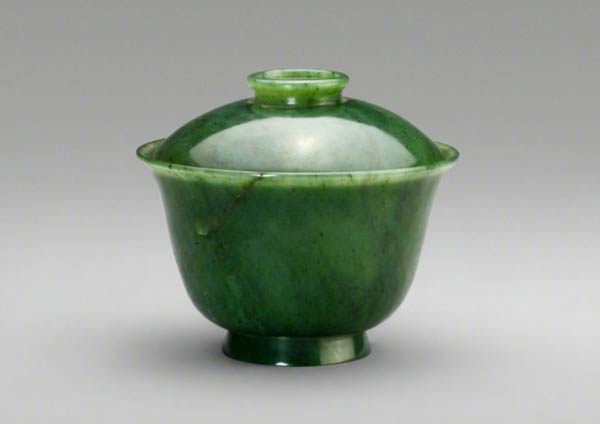 Palace Museum celebrates summer with tureen photo series