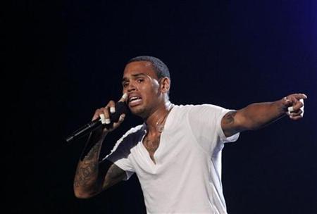 Chris Brown hints at Justin Bieber collaboration