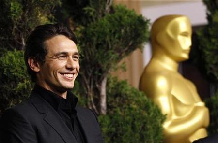 James Franco shrugs off Oscar host pressure