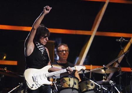 Jeff Beck hopes to make a 'Commotion' at Grammys