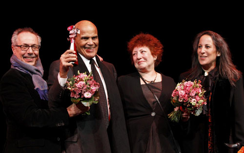 Singer Harry Belafonte receives the Berlinale camera
