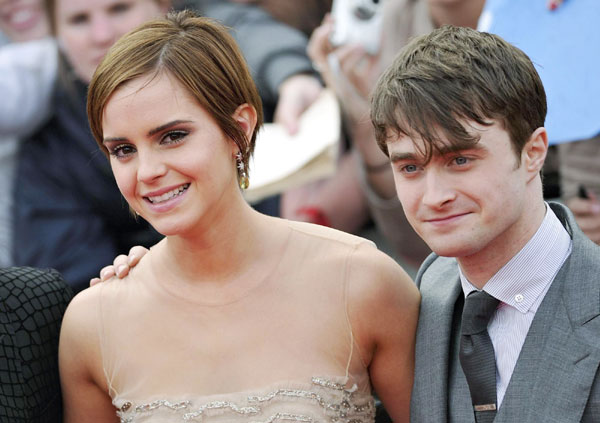'Harry Potter and the Deathly Hallows - Part 2' premieres