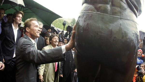 Schwarzenegger opens museum