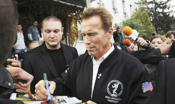 Schwarzenegger back on movie set