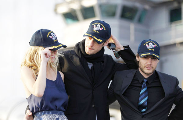 'Battleship' cast members attend news conference