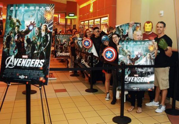 'The Avengers' smashes opening weekend box office record