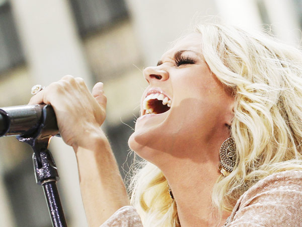 Carrie Underwood performs on 'Today' show