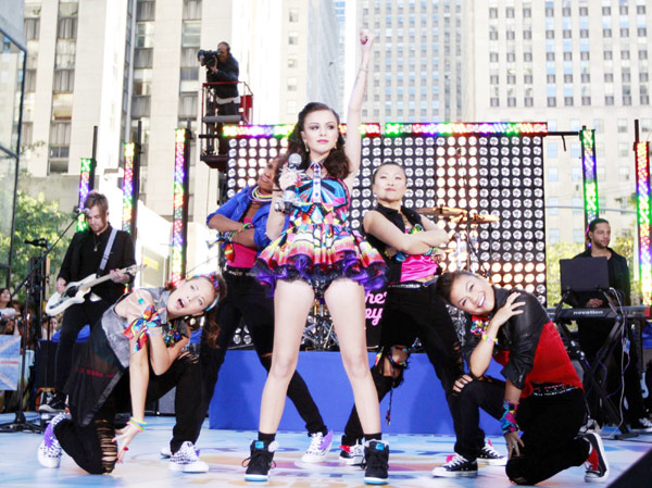 Cher Lloyd performs on 'Today' show