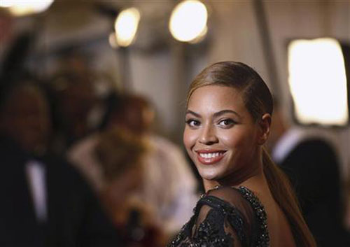 Beyonce will headline Super Bowl show