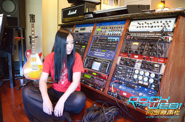 International team produces single for Chinese girl