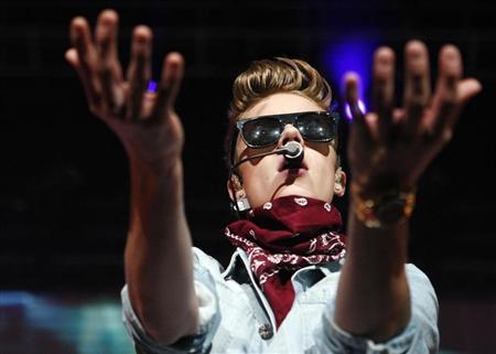 Justin Bieber's 'Believe Acoustic' tops iTunes US album