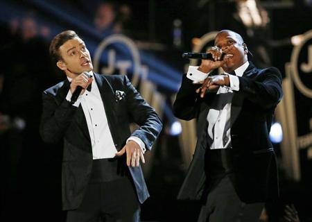 Jay-Z, Timberlake perform at 1st London Olympic park concert