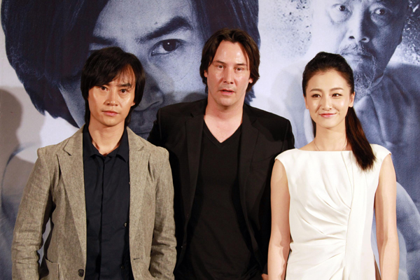 Keanu Reeves promote director debut in Hangzhou