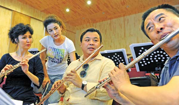 China's east and west in concert