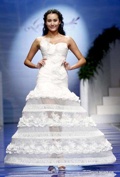 Wedding gowns presented at China Fashion Week