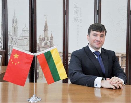 Lithuania getting to know China