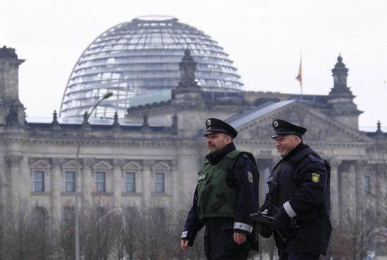 Report: Terror plot targets German parliament