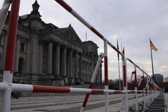 Report: Terror plot targets German parliament