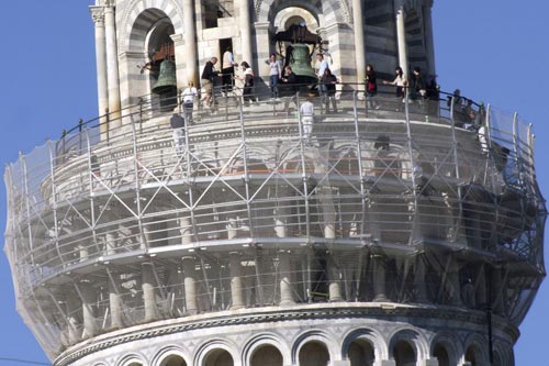 Restorers put final touches on Leaning Tower of Pisa