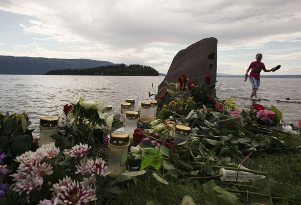 Norway mourns, buries dead, a week after massacre