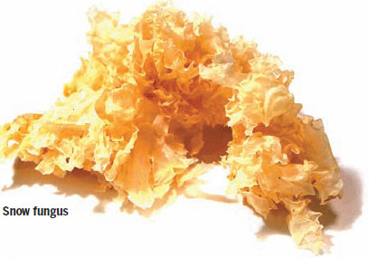 Soap beans, silver ears and peach gum