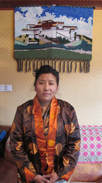 Tibetan woman lives to help others