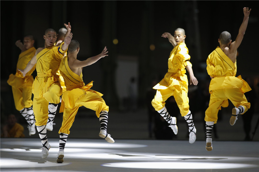 Performance celebrates China-France ties
