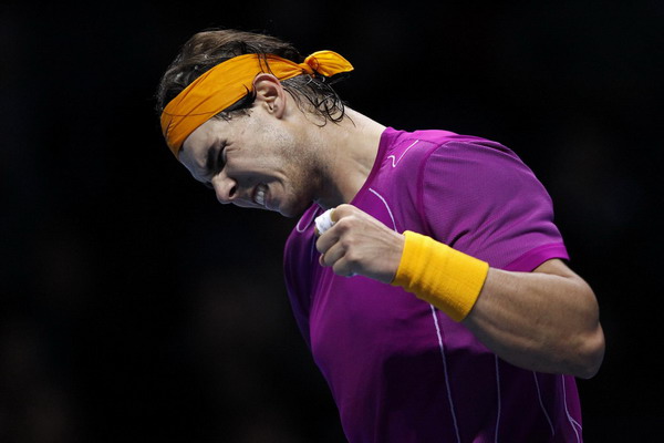 Nadal rallies to beat Roddick in 3 at ATP finals
