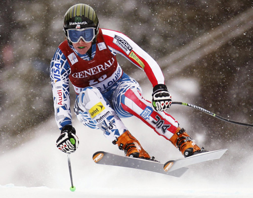 Alpine skiing training for Women's WCup Downhill race
