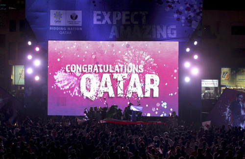 Despite steep obstacles, Qatar wins 2022 World Cup bid