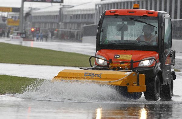 Button wins rain-delayed Canadian F1 Grand Prix