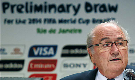Blatter denies bin Hammam's claims