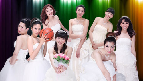 Basketballers ditch uniforms for glam photo shoot