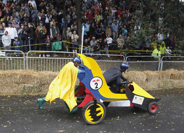 Roller cart race in Colombia