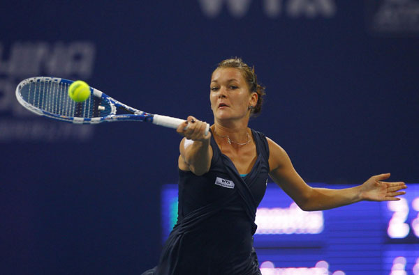 Radwanska moves into China Open final