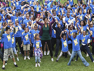 US first lady sets world record for jumping jacks
