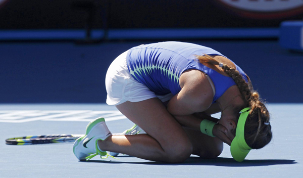 Azarenka reaches Australian Open final