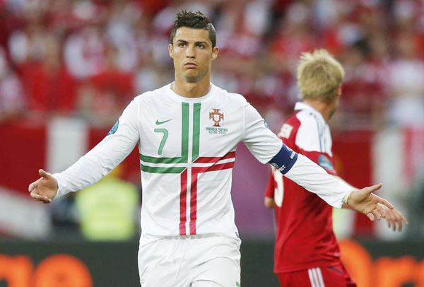 Misfiring Ronaldo searching for spark