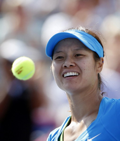 Li Na storms into final of Montreal Cup