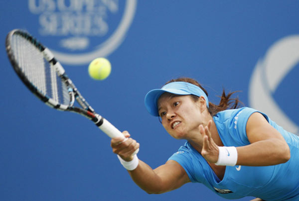 Kvitova overcomes Li Na to claim Montreal title