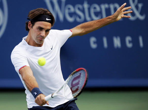 Djokovic to face Federer in Cincinnati final