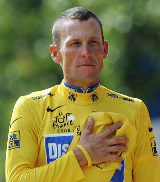 Lance Armstrong won't fight doping charges